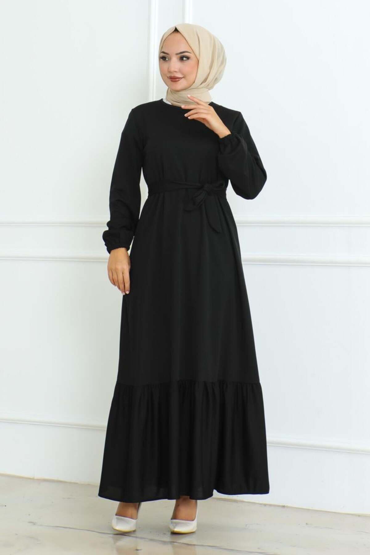 Eteği Fırfırlı Bürümcük Elbise SİYAH