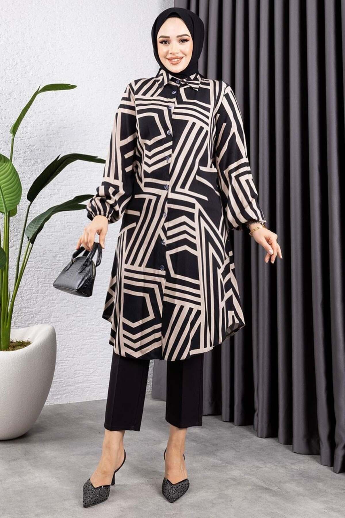 Geometrik Desen Viskon Tunik SİYAH VİZON