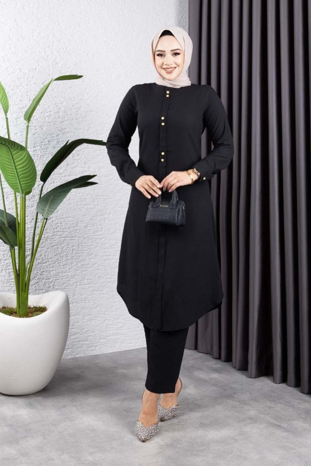 Düğmeli İkili Takım