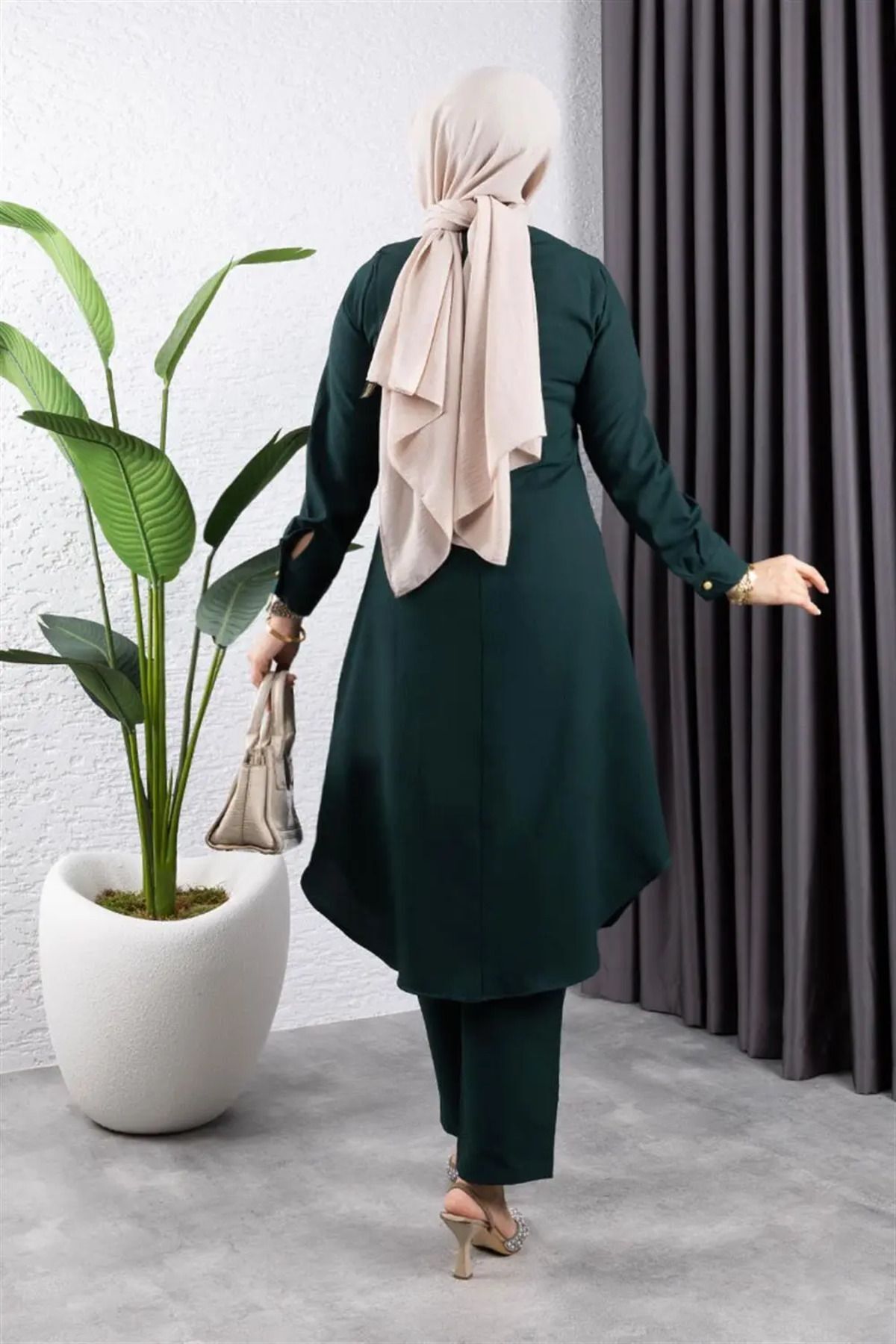 Düğmeli İkili Takım