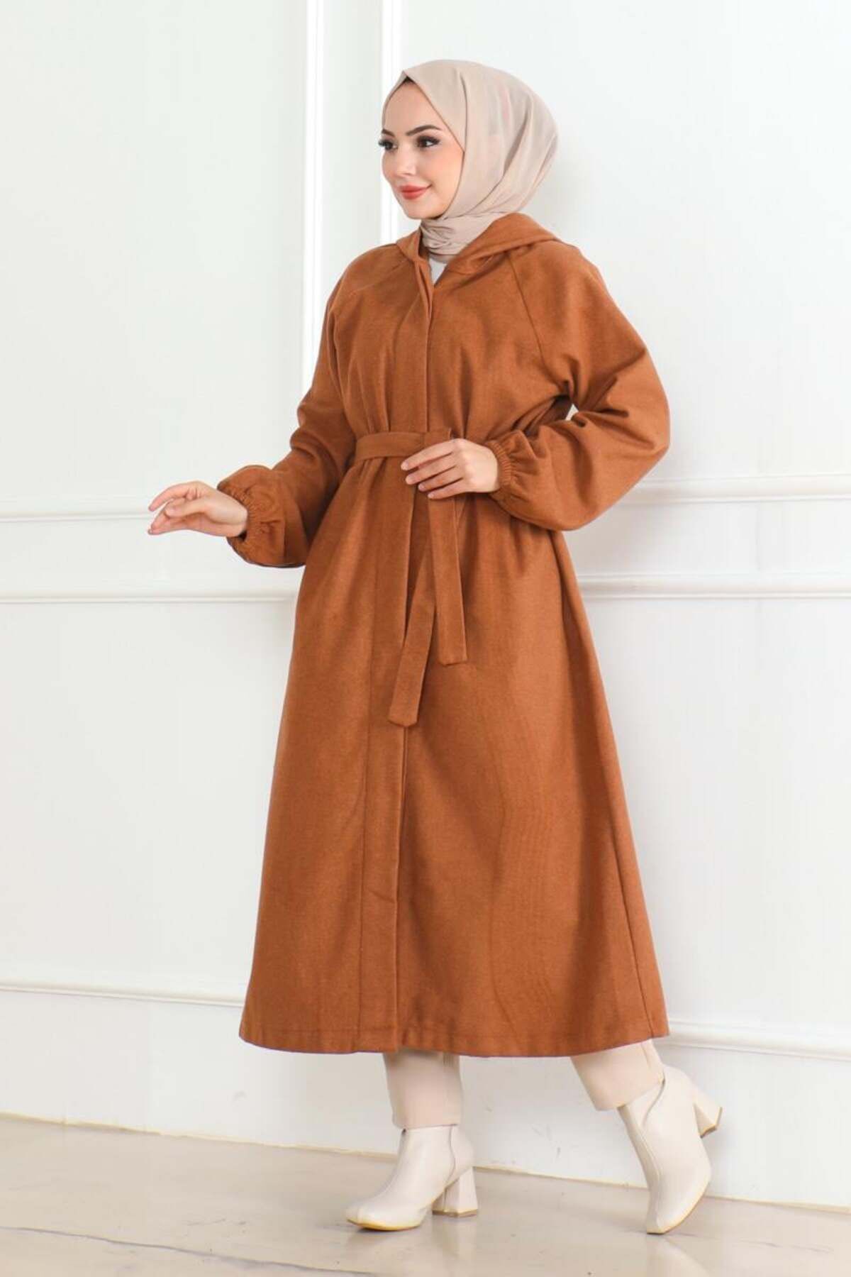 Kuşaklı Tesettür Kaban