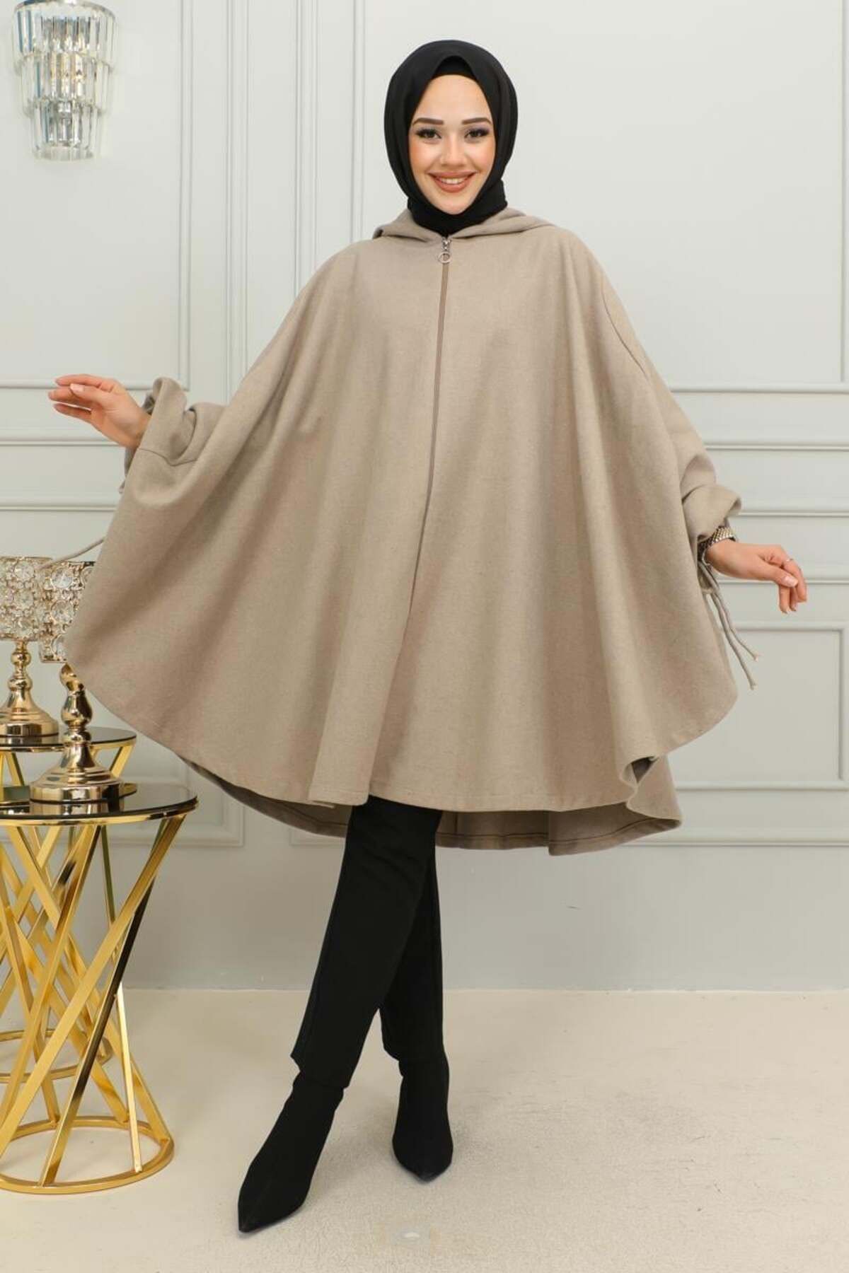 Kapüşonlu Tesettür Panço