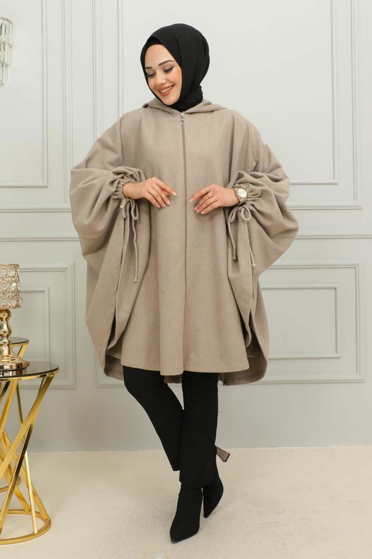 Kapüşonlu Tesettür Panço
