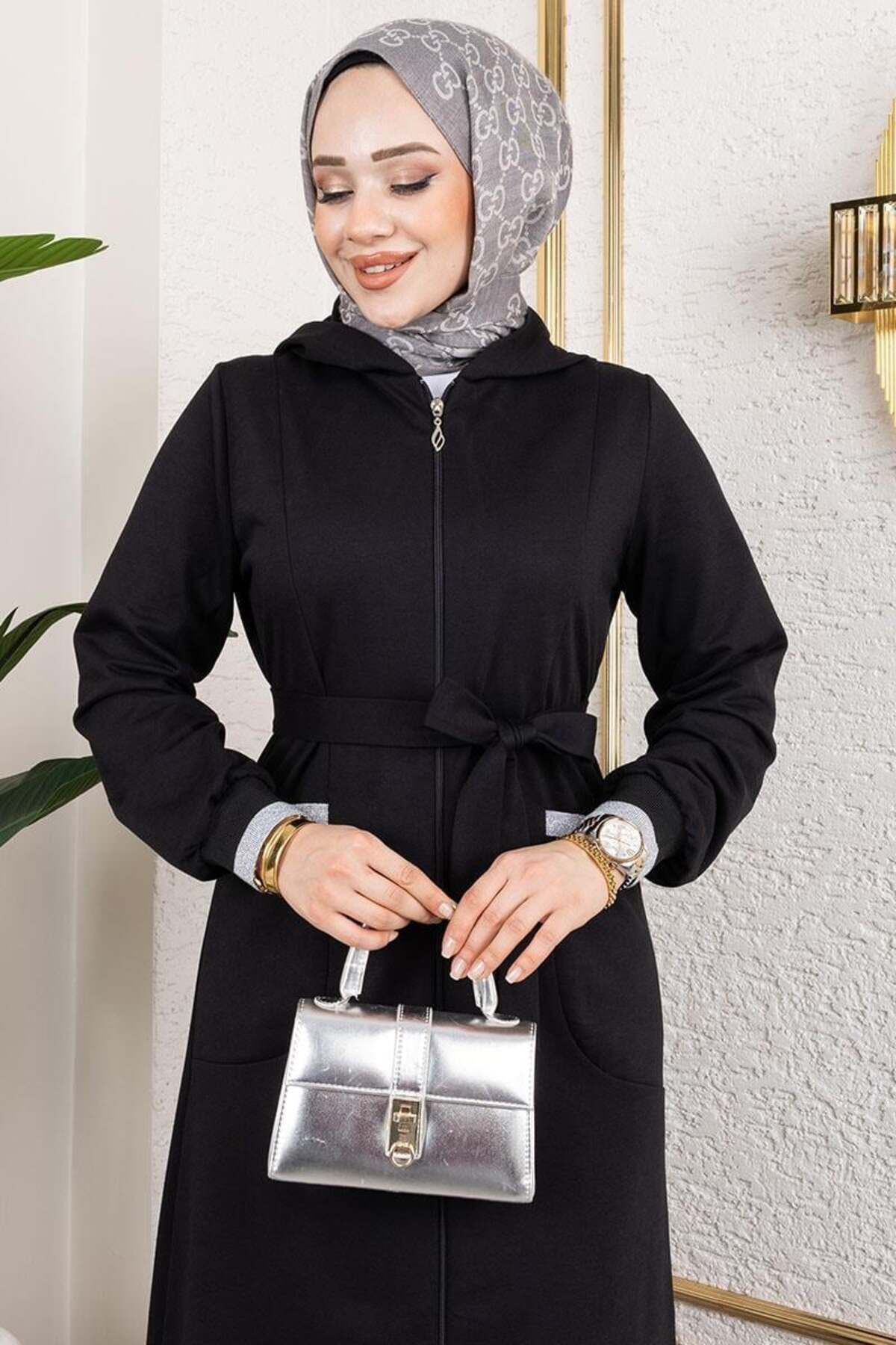 Kapüşonlu Ribanalı Ferace