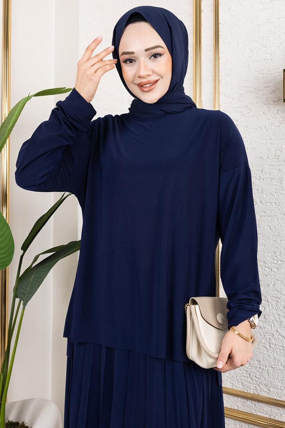 Piliseli Etekli Sandy Takım