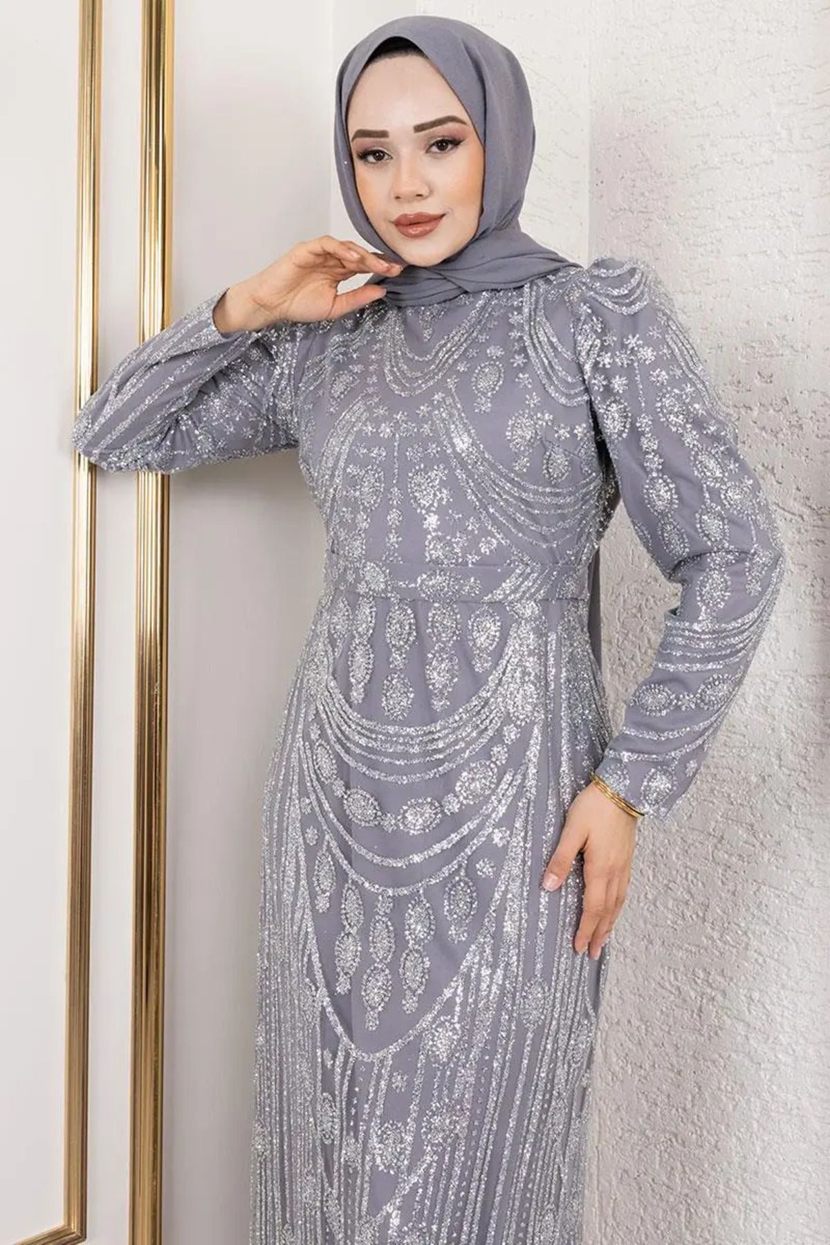 Elenor Simli İşlemeli Kalem Elbise