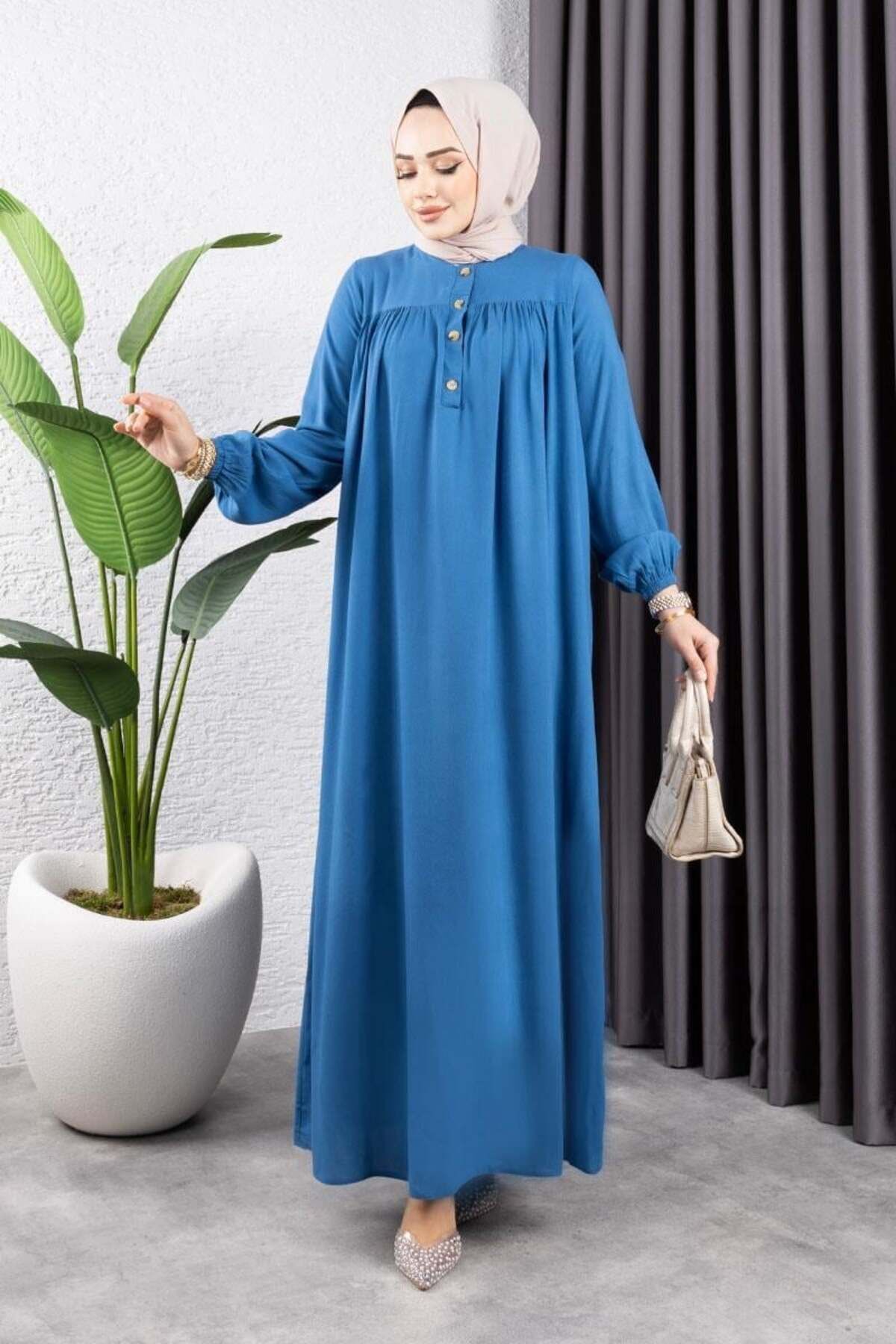 Yarım Düğmeli Viskon Elbise