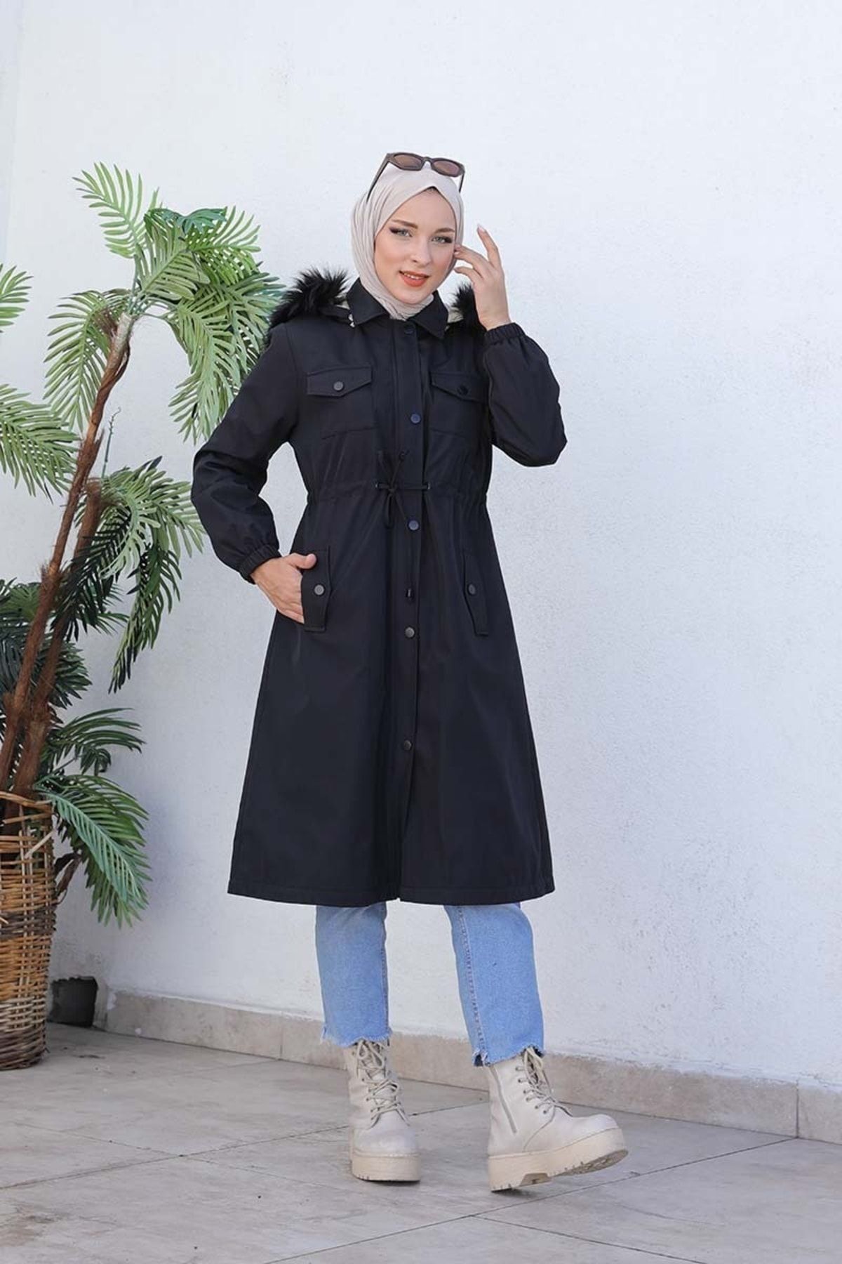 Bondit Kumaş Kürklü Kaban Siyah