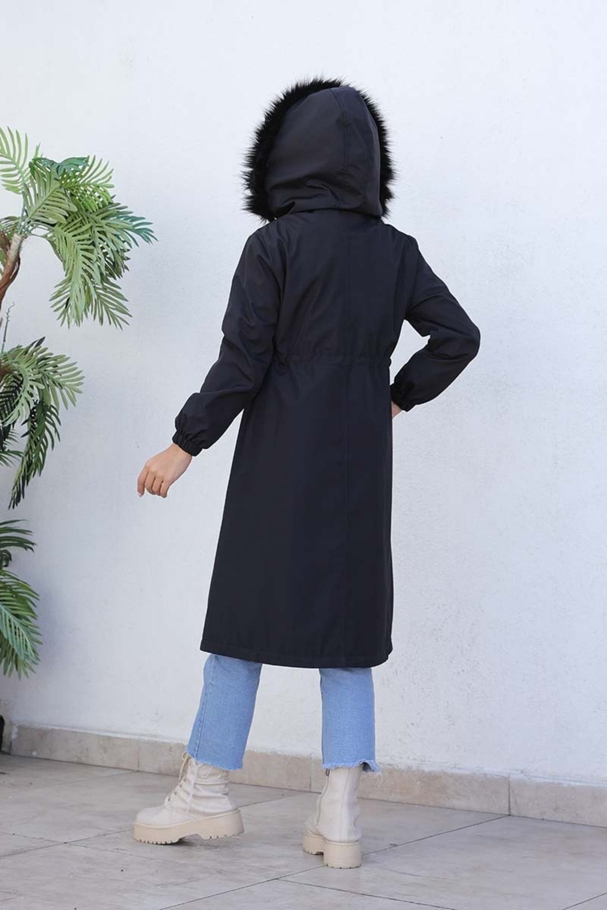 Bondit Kumaş Kürklü Kaban Siyah